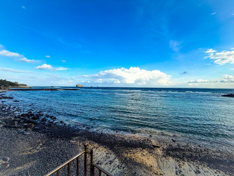 Sea view from Bungalow Geringsing in Candidasa, Bali